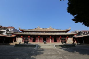 泉州古城三日游 开元寺 清净寺 府文庙 天后宫 清源山 洛阳桥 德济门遗址 九日山 承天寺 西湖